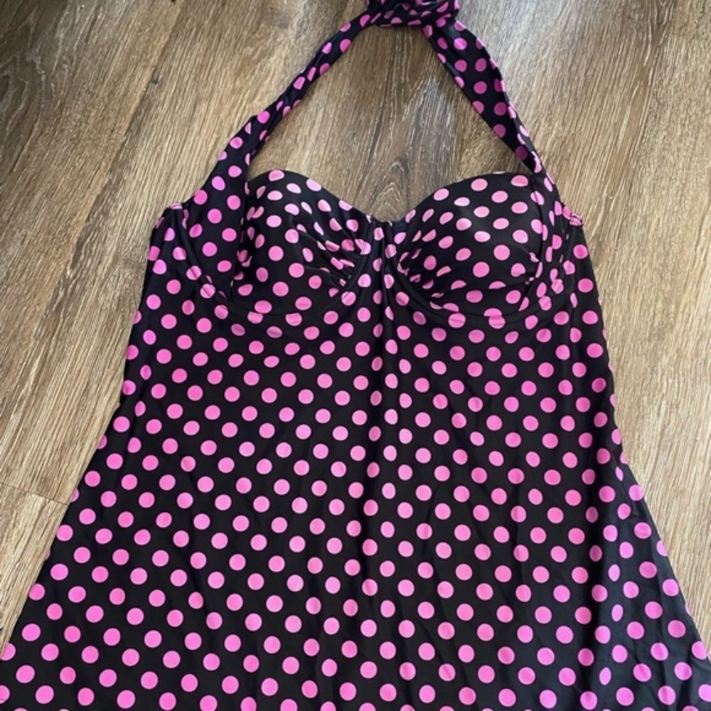 Smart & Sexy Swim Top Womens Size 38C Black Purple‎ Polkadot BarbieCore